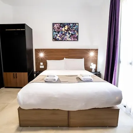 Appartement Luxury Double Bed With View - By Hostmt *